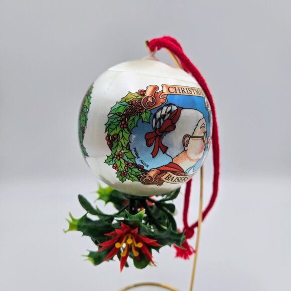 Vintage Alderbrook Mistletoe Kissing Ball Santa & Mrs. Claus Satin Unbreakable - Picture 8 of 10